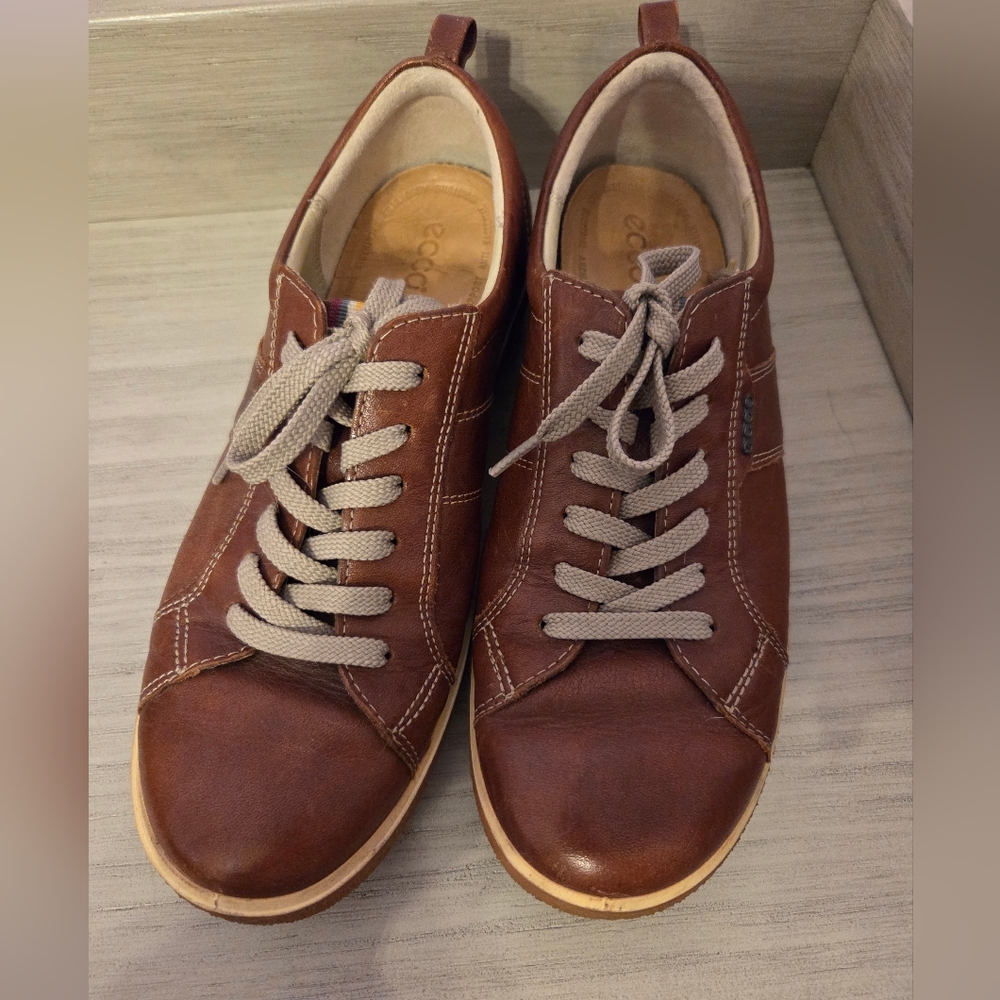 Ecco Women Brown Leather Sneakers EU 38 US 7-7.5